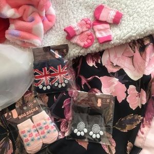 Socks for ur pet